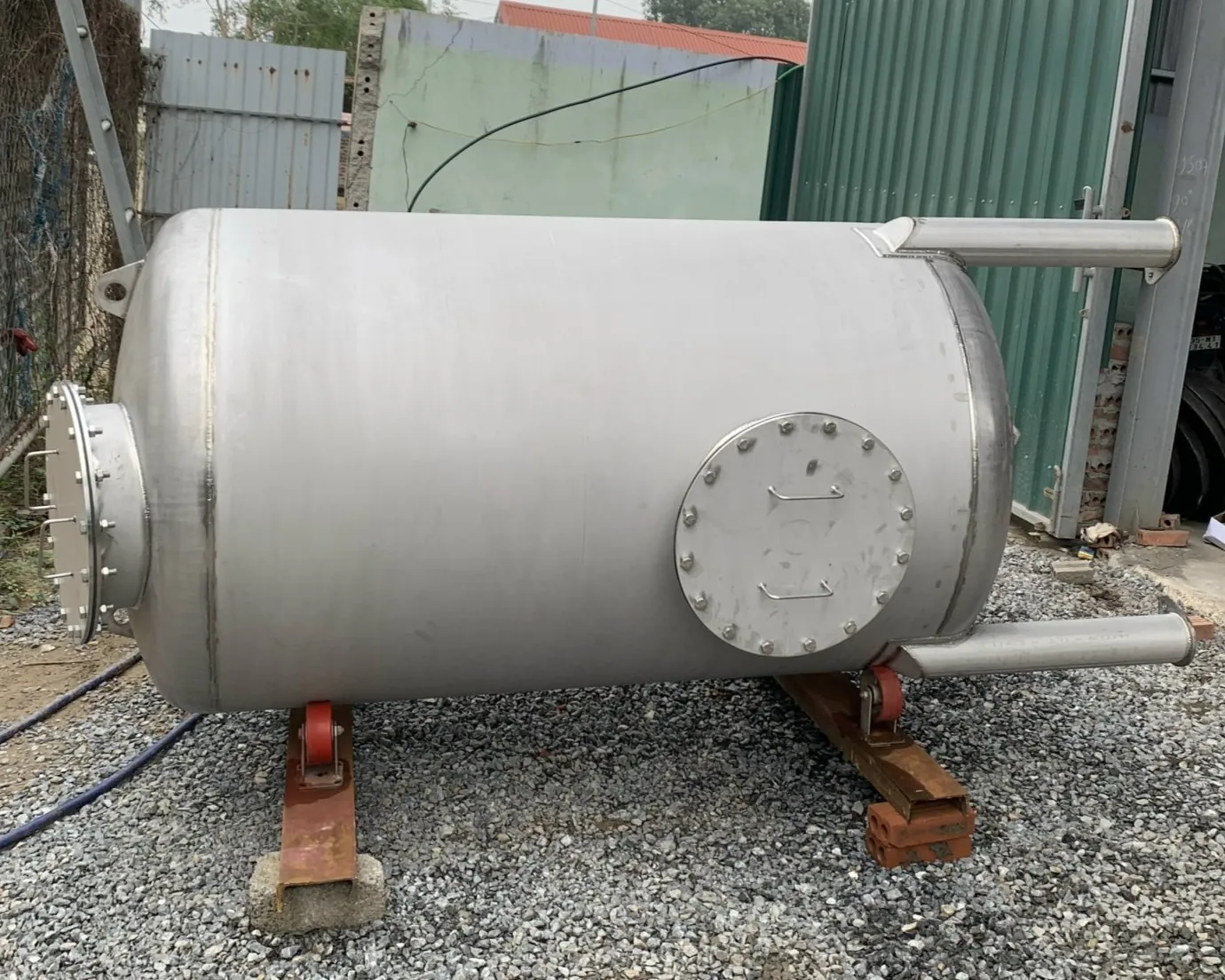 Bồn lọc áp lực VNTECO